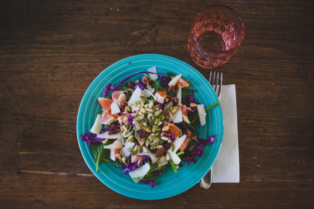  healthy organic spinach salad 