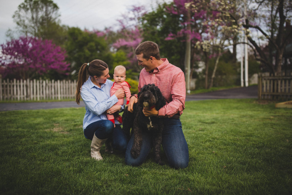 family with dog at Abingdon Virginia Family Photo Shoot
